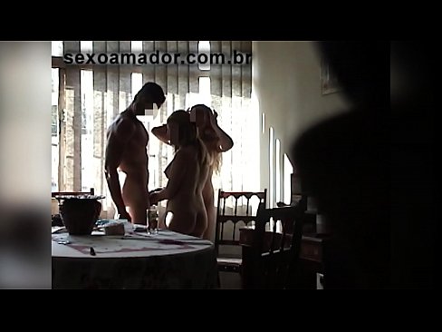 ❤️ Teman seks mengundang pria raksasa dan threesome bersamanya ❤️ Seks berkualitas pada kami ❤